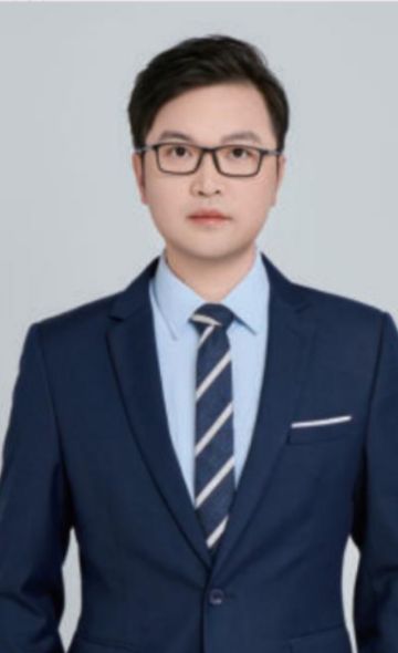 Доктор Ван Ибинь, Клиника Shanghai Real Plastic Medical Aesthetics